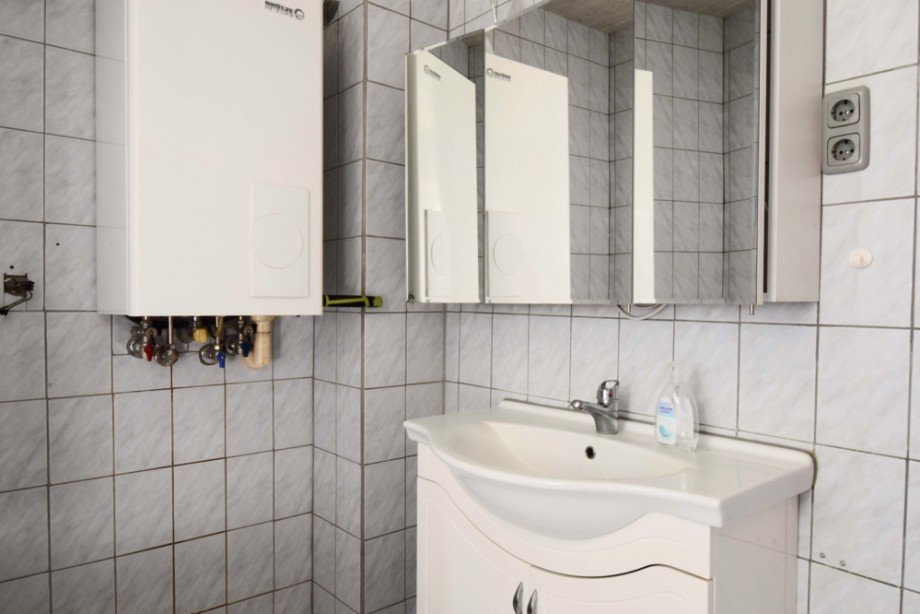 Gasheizung im Badezimmer Einfamilienhaus Erfurt