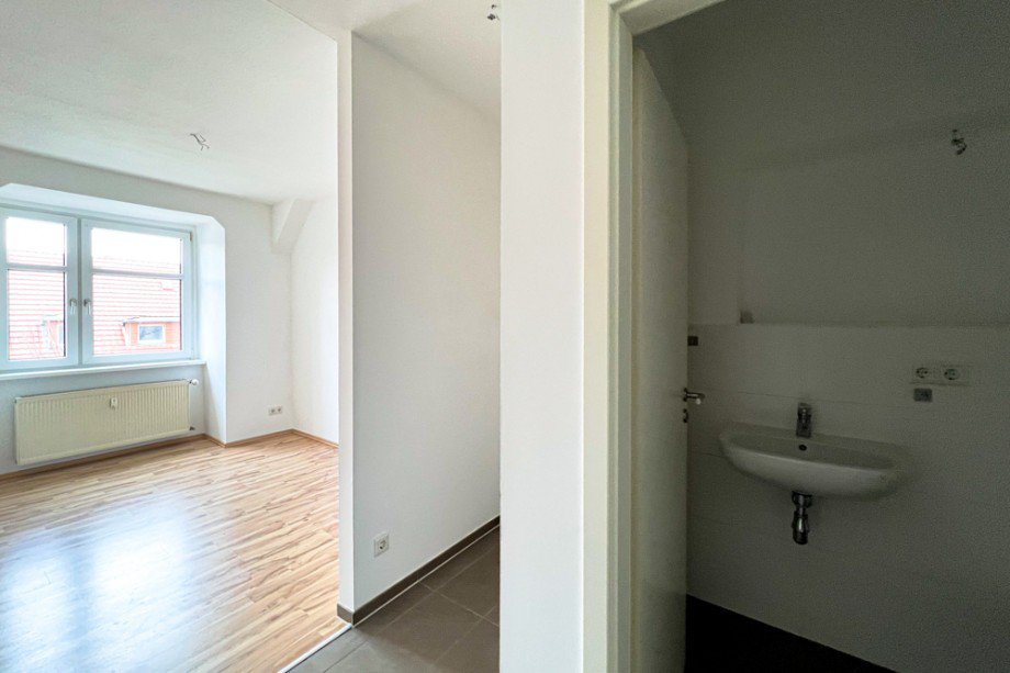G�ste_WC im unteren Geschoss Maisonettewohnung Erfurt