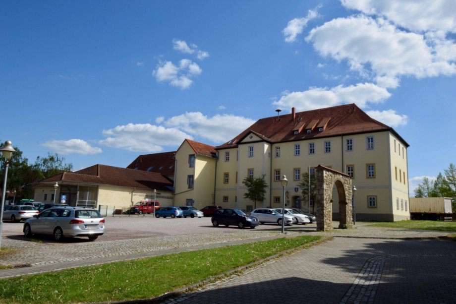 Rathaus Gr�fentonna Mehrfamilienhaus Tonna / Gr�fentonna