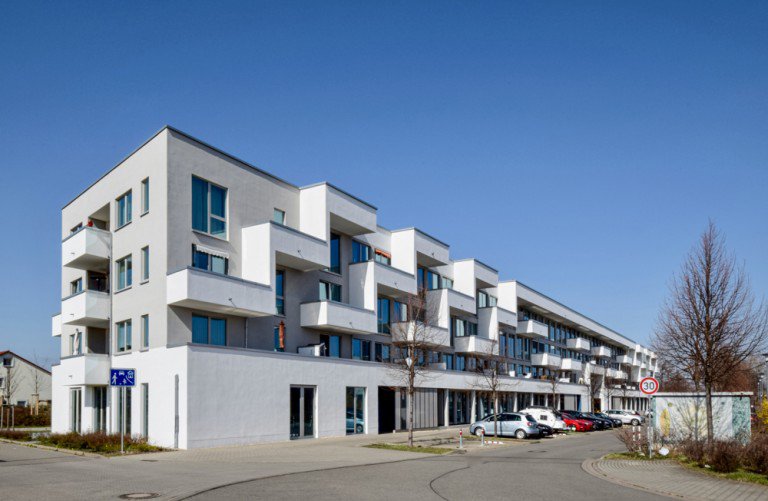 Exklusive Mietwohnung Erfurt_Schelkmmann Immobilien Erfurt Erdgeschosswohnung Exklusiver Wohnkomfort- m�blierte Terrassenwohnung in Klinik- & Unin�he
