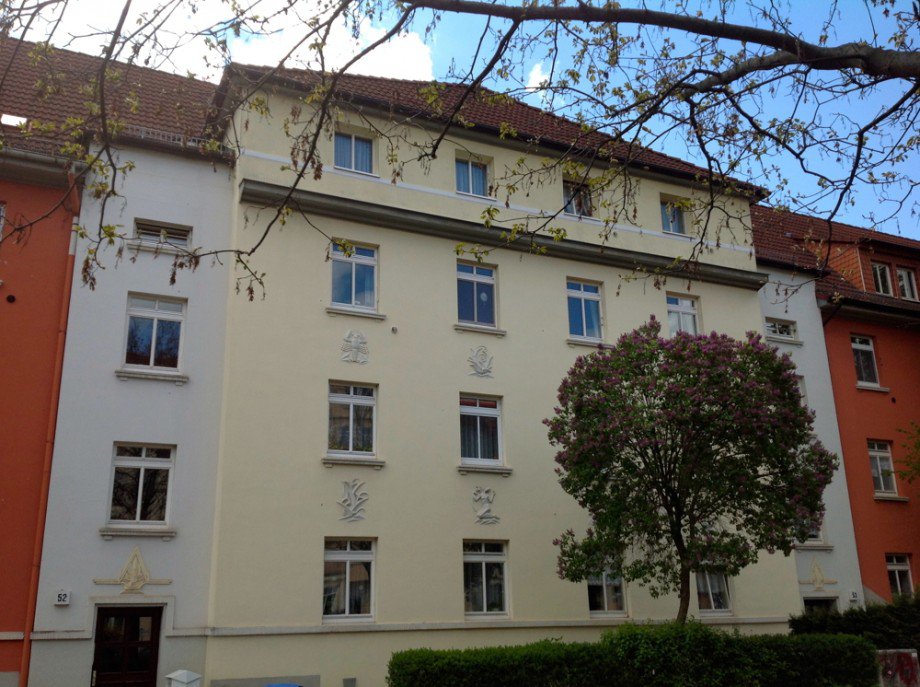 Nonenrain 52 Hauseingang Dachgeschosswohnung Erfurt