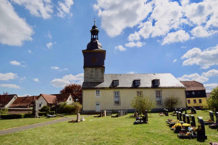 St. Johannes in Haina: Nessetal Erdgeschosswohnung Haina