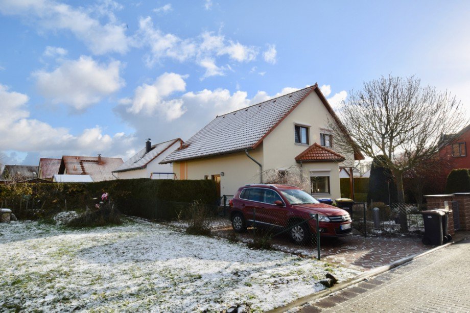 Einfamilienhaus auf h�bschem Eckgrundst�ck Einfamilienhaus Erfurt