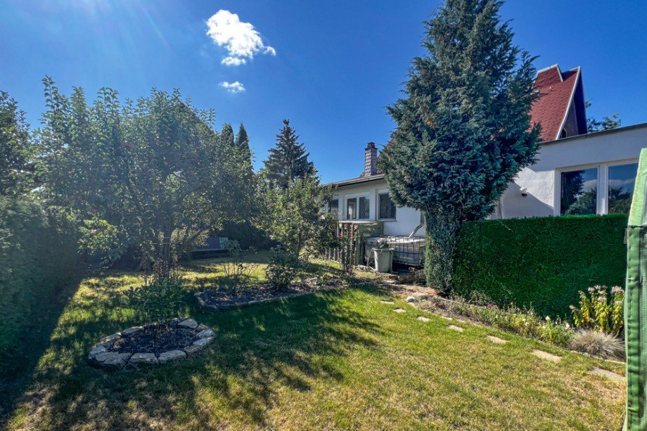 Garten im Sonnenschein Einfamilienhaus Erfurt / Niedernissa