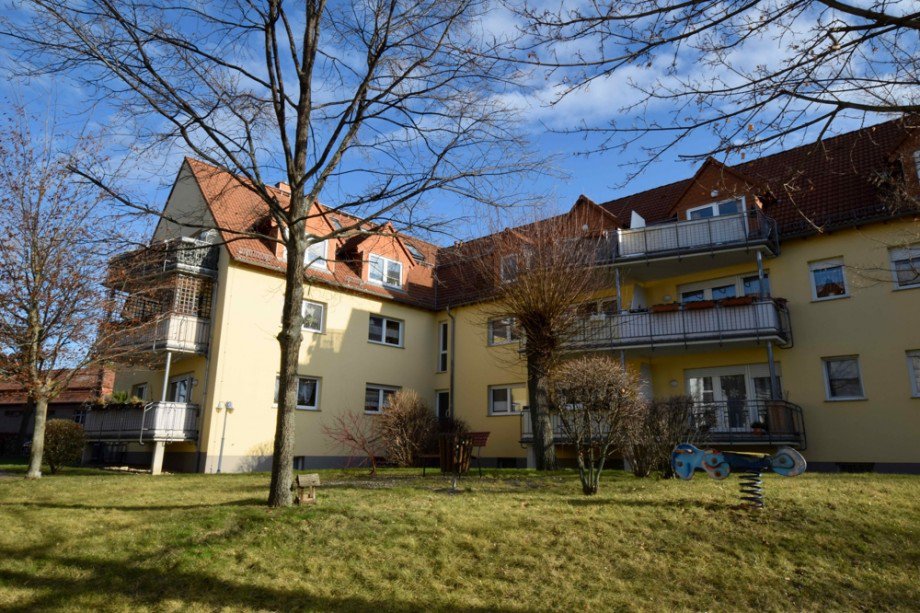 Kleine Spielecke im Gartenbereich Dachgeschosswohnung Erfurt