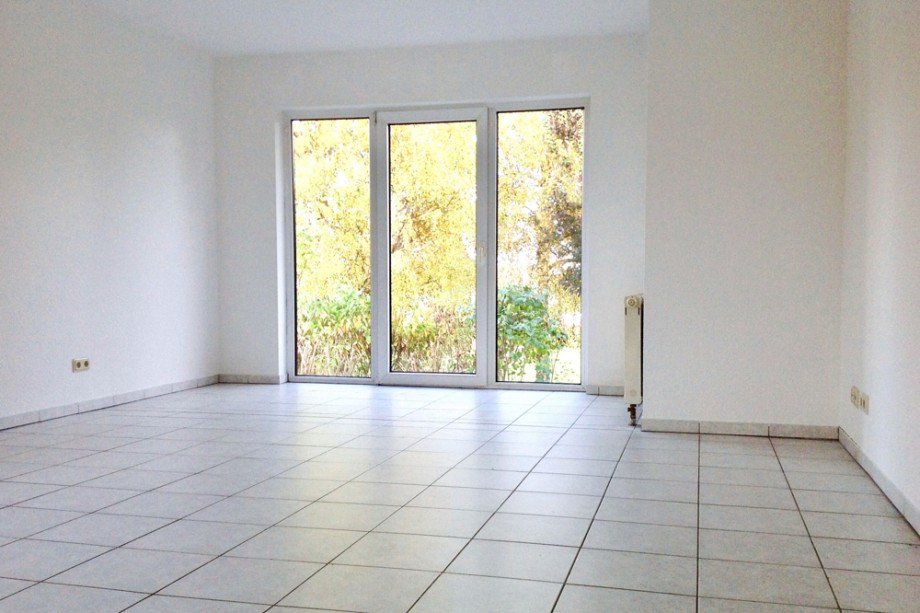 Wohnzimmer mit Terrasse Erdgeschosswohnung Haina