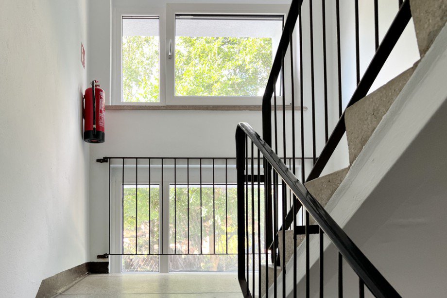 Treppenhaus Obere Etagen Erdgeschosswohnung Buttst�dt