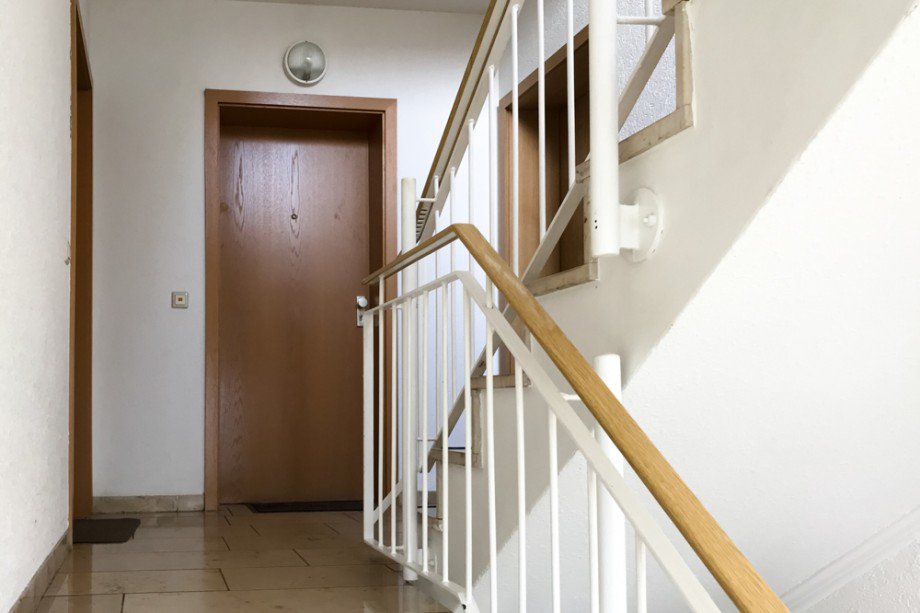 Gepflegtes Treppenhaus Etagenwohnung Erfurt / Niedernissa