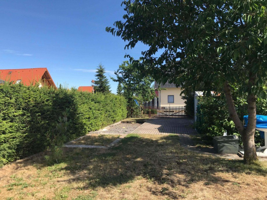 Blick aus dem Garten Einfamilienhaus Berlstedt
