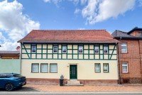 Bild (a6eb7a3b73021d7a844d76f6f15aaaf0): Liebevoll modernisiertes Bauernhaus mit separatem Garten