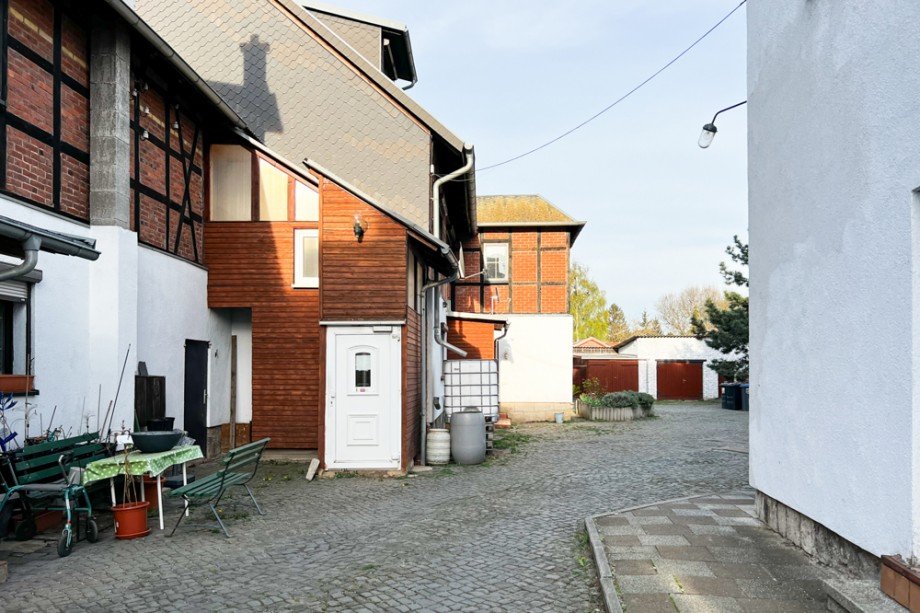 Hofeingang zur Maisonettewohnung Erdgeschosswohnung Erfurt/ Vieselbach