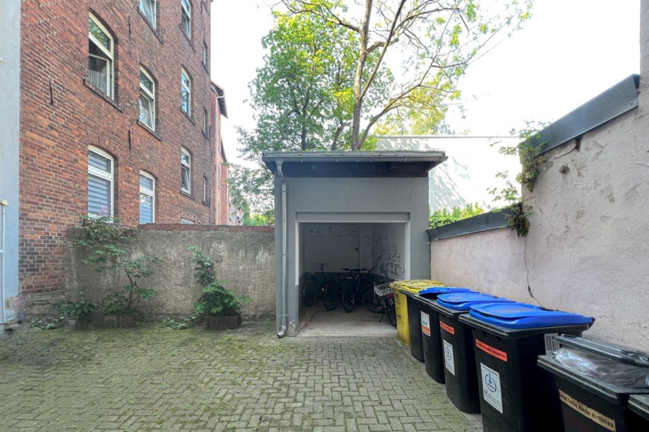 Fahrradhaus im Innenhof Ladenlokal Erfurt