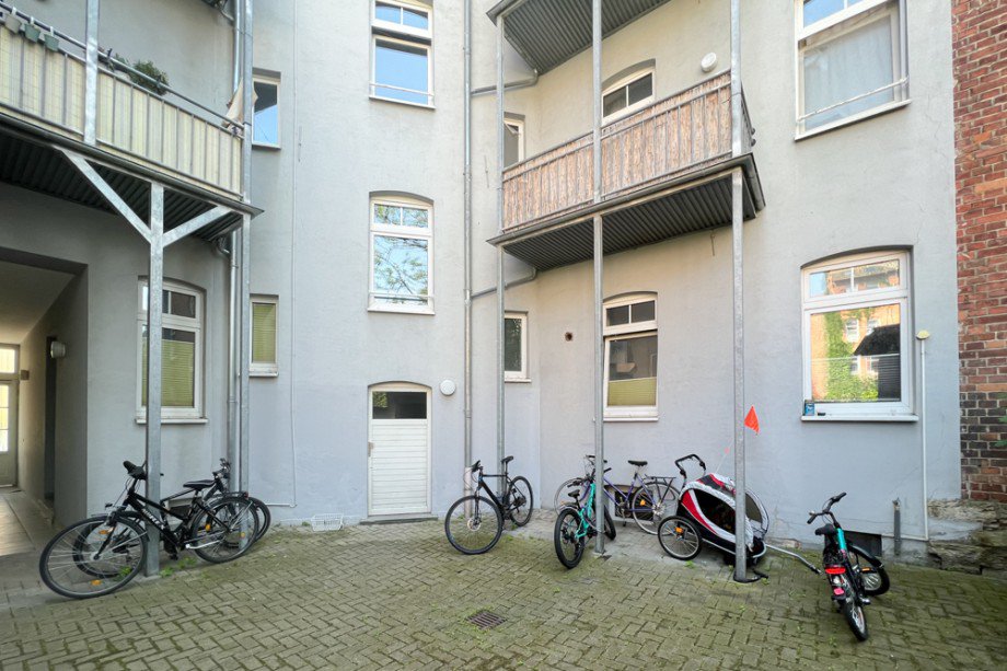 Innenhof mit Balkonanlage Etagenwohnung Erfurt /Andreasvorstadt