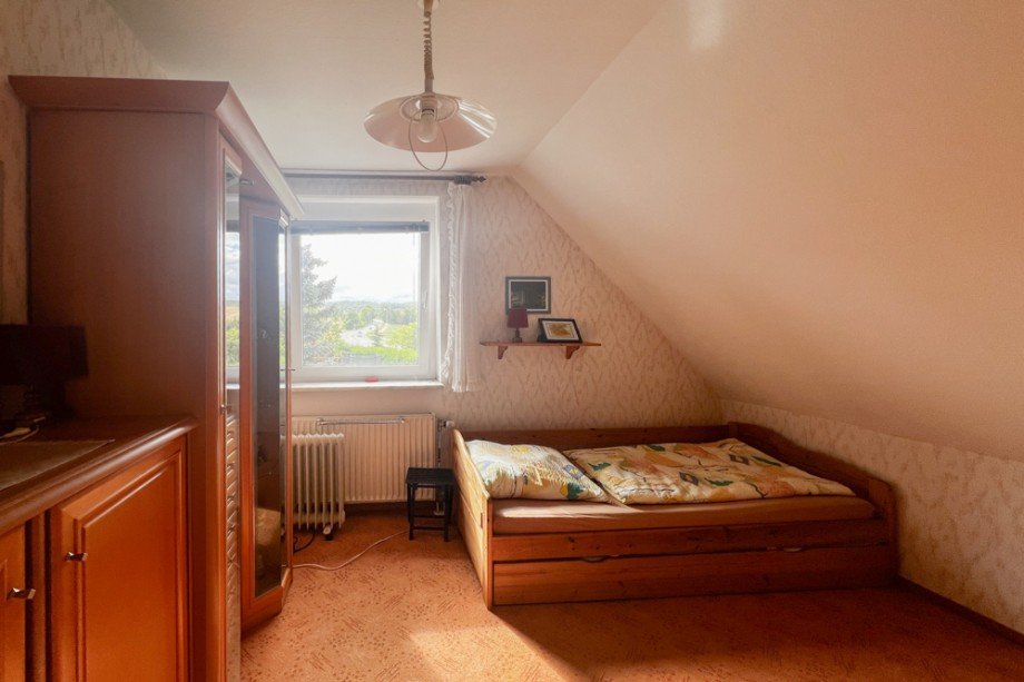 Kleines Schlafzimmer im OG Einfamilienhaus Erfurt / Niedernissa