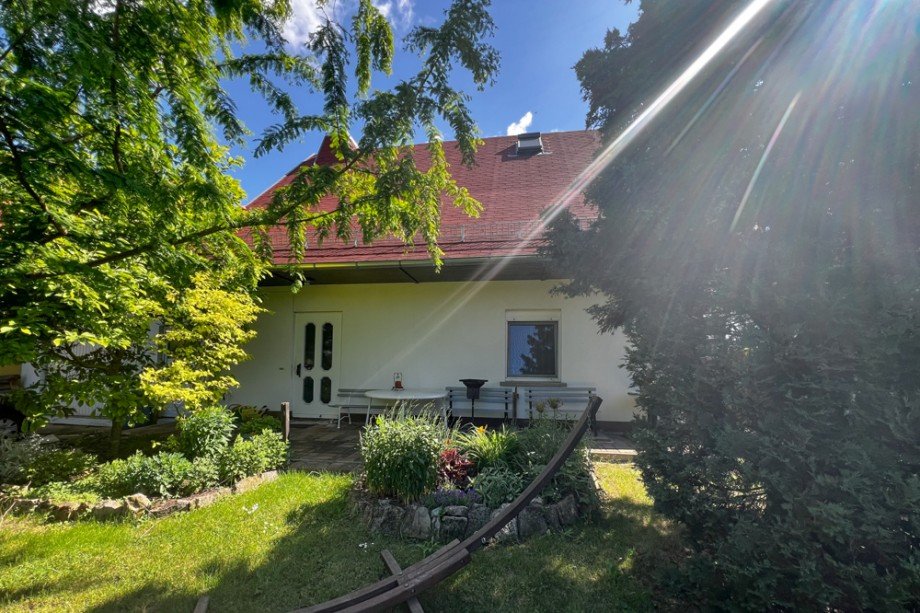 Stra�enseite EFH Einfamilienhaus Erfurt / Niedernissa