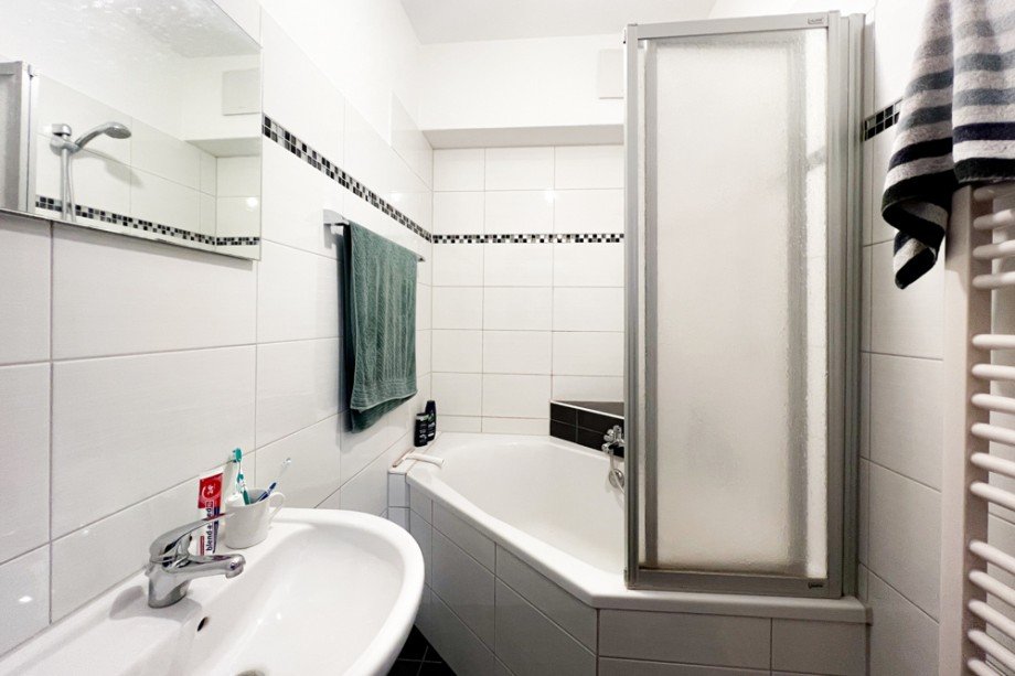Bad mit Badewanne Etagenwohnung Erfurt